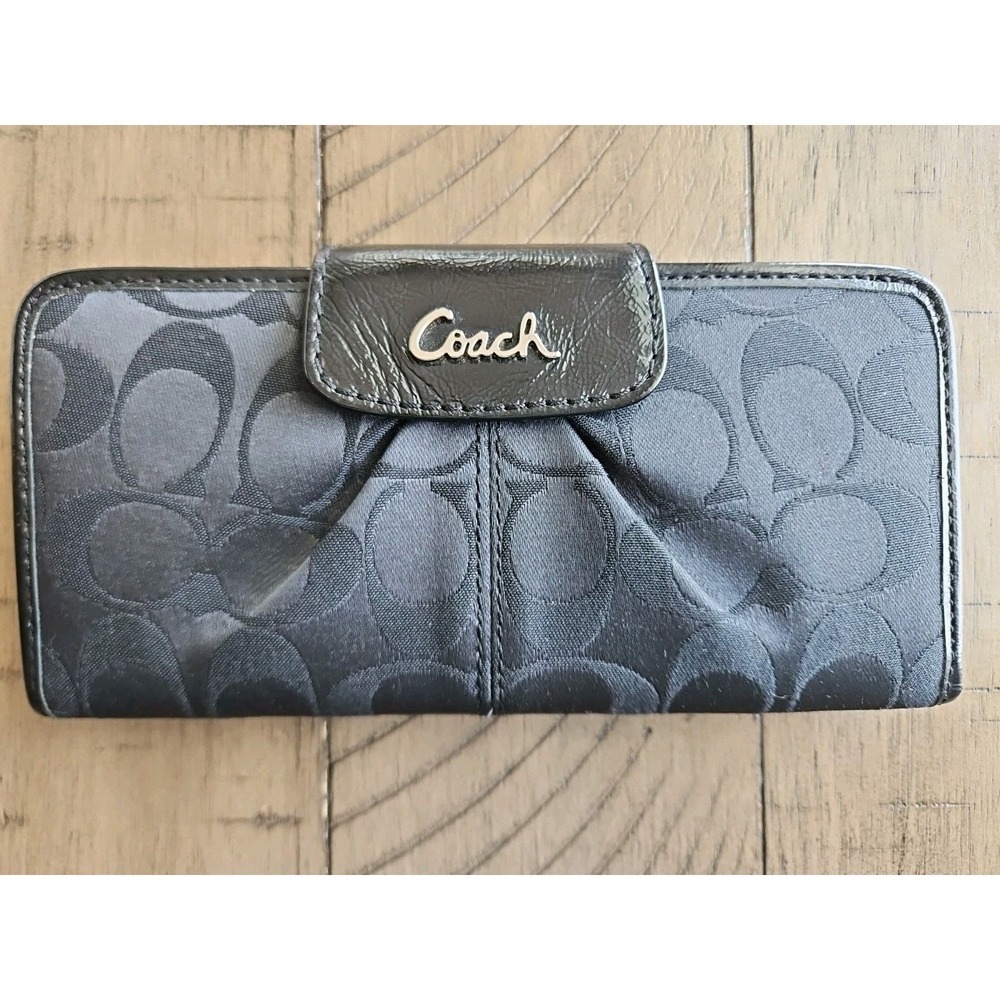 Coach Wallet Black On Black Jaquard Canvas Patent Leather Retro C Logo Y2K Dark